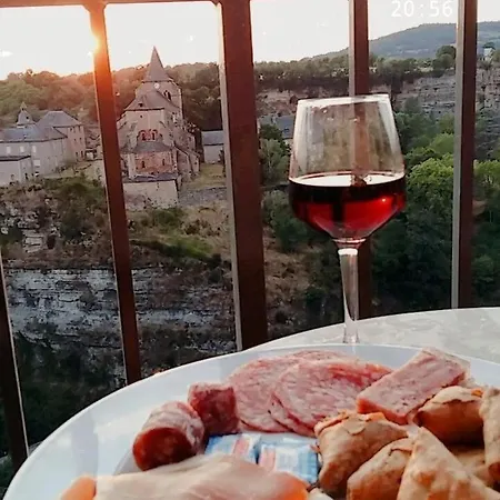 Grange Renovee Avec Vue Dans Village Paisible Hébergement de vacances Pruines