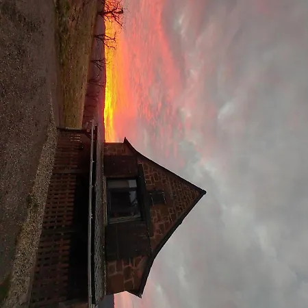 Grange Renovee Avec Vue Dans Village Paisible Feriehus *