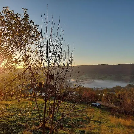 Grange Renovee Avec Vue Dans Village Paisible *